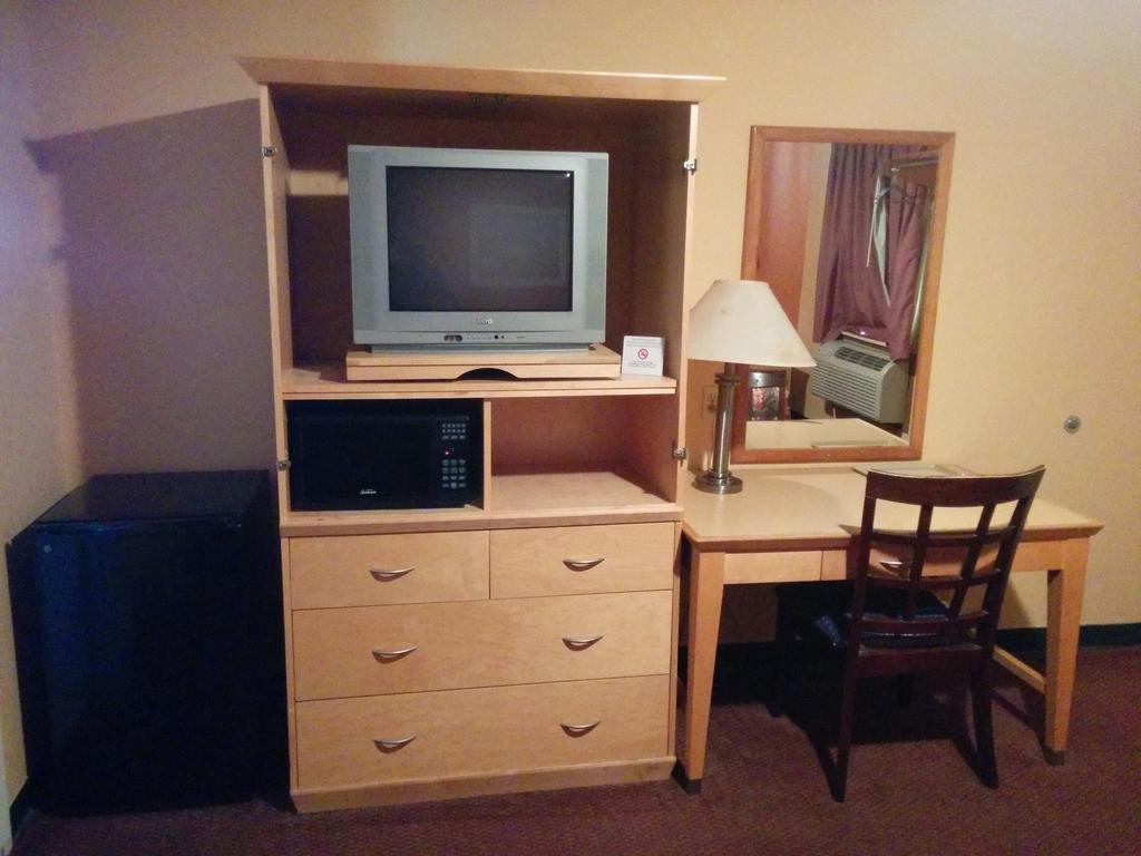 Budget Host Inn Ґейнсвілл Екстер'єр фото
