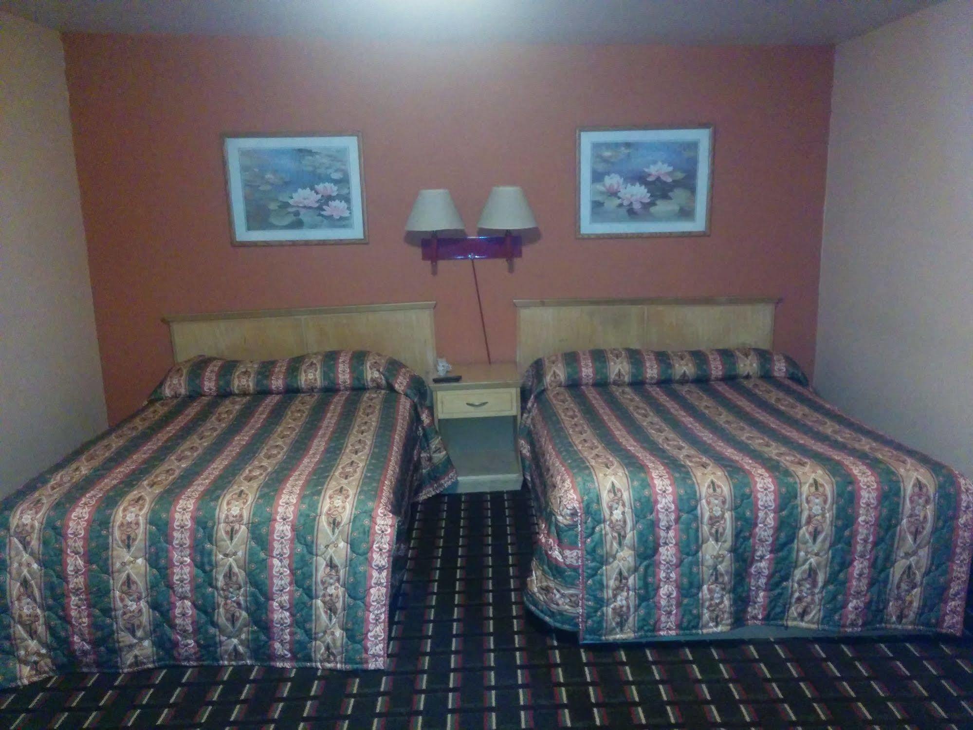 Budget Host Inn Ґейнсвілл Екстер'єр фото
